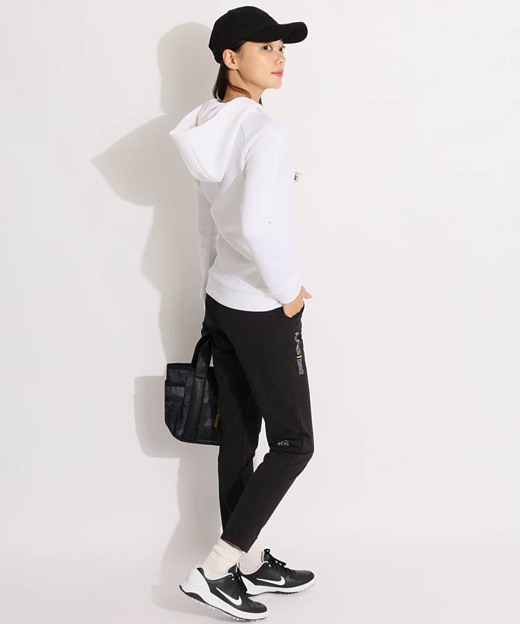 アディダスゴルフ AG エンボスロゴダンボールパーカー