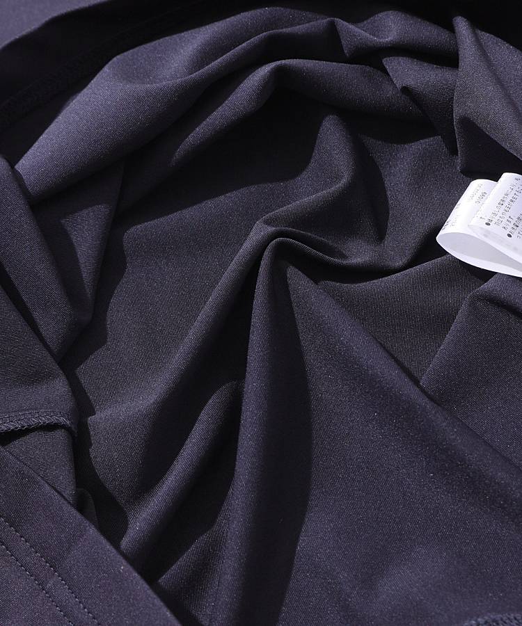 新品☞連休値下！セントアンドリュース　 モックネック⚫︎華やかな　半袖　黒　M セントアンドリュース SA 【UV】フロントロゴラインモックネック