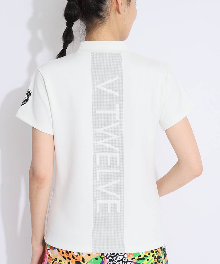 VI BACKロゴラインモックネック半袖カットソー