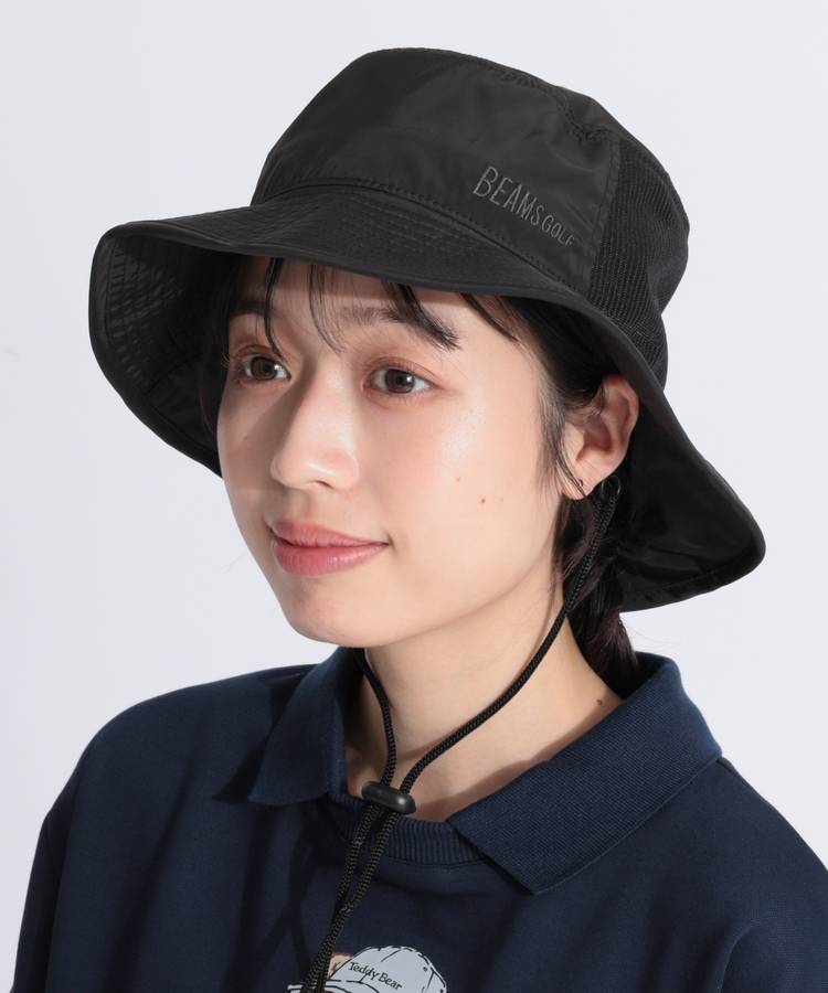 BE 顎紐付きロゴ刺繍メッシュ切替バケットハット