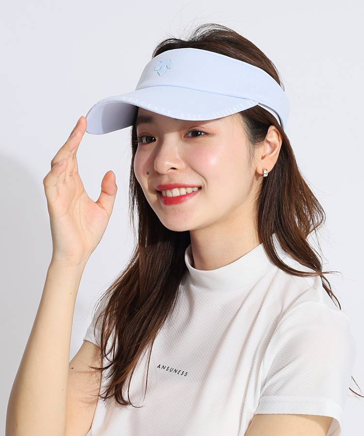 デサントゴルフの半袖ポロシャツを使ったスタイリング・コーディネート